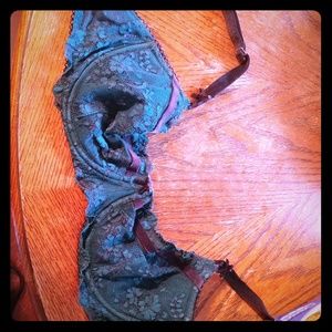 32DDD green lace bra